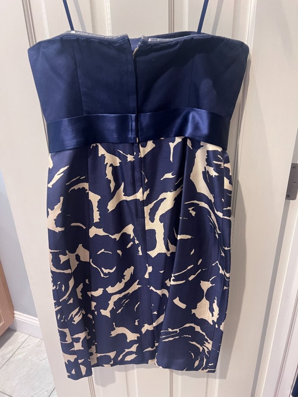 Navy & white Jcrew strapless cocktail dress - Picture 2 of 3